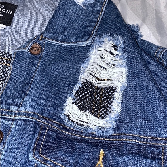 One5One Distressed Fishnet Denim Jacket - Picture 3 of 4